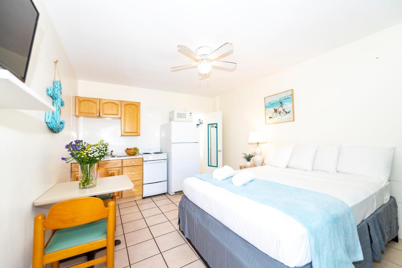 Tropic Isle Hotel & Apartment Холивуд Екстериор снимка