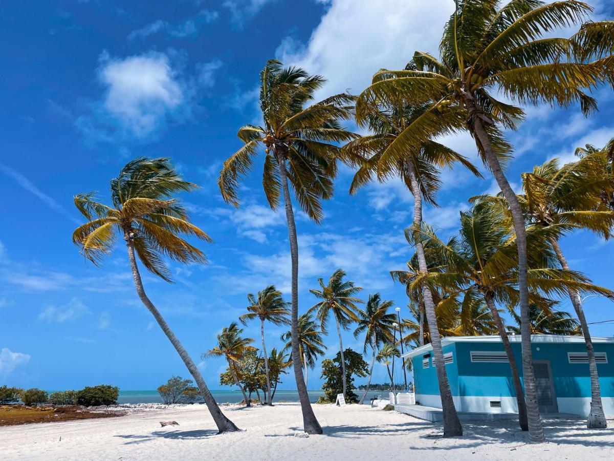 Tropic Isle Hotel & Apartment Холивуд Екстериор снимка